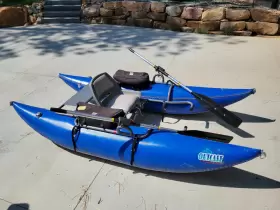 PAC-900 OUTCAST Pontoon Boat Great #3