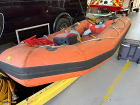 H380 ZODIAC Hurricane Fire Rescue Inflatable Boat Raft